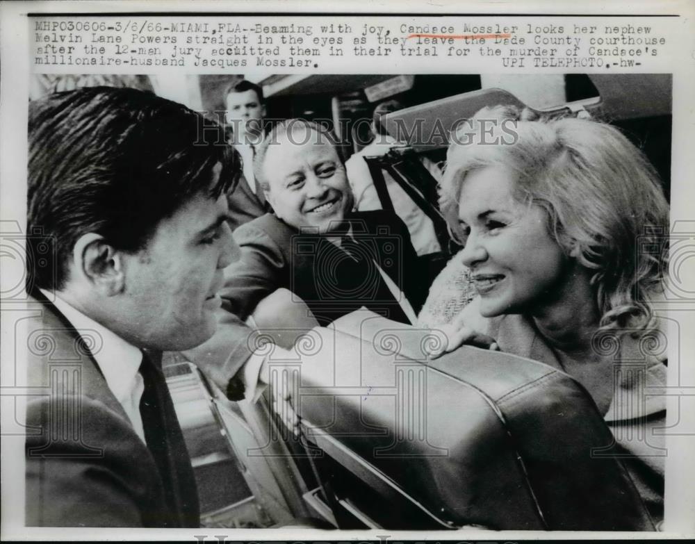 1966 Press Photo Candace Mossler Looks Her Nephew Melvin Lane Powers - nee85017 - Historic Images