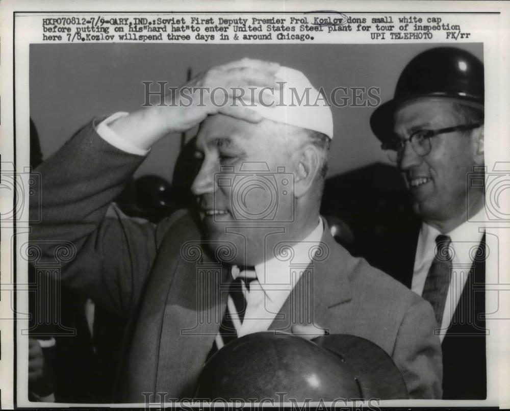 1959 Press Photo Soviet 1st Deputy Premier Frol Kozlov at US Steel plant in Ind - Historic Images