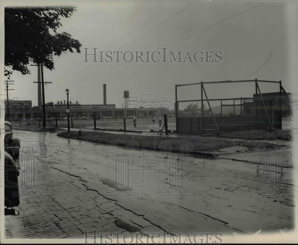 1948 Press Photo  Herman Avenue Playground - cva75308 - Historic Images