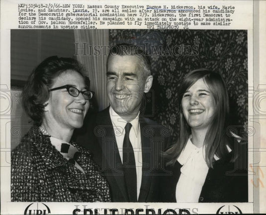 1966 Press Photo Nassau Count NY exec Eugene Nickerson, wife Marie & daughter - Historic Images