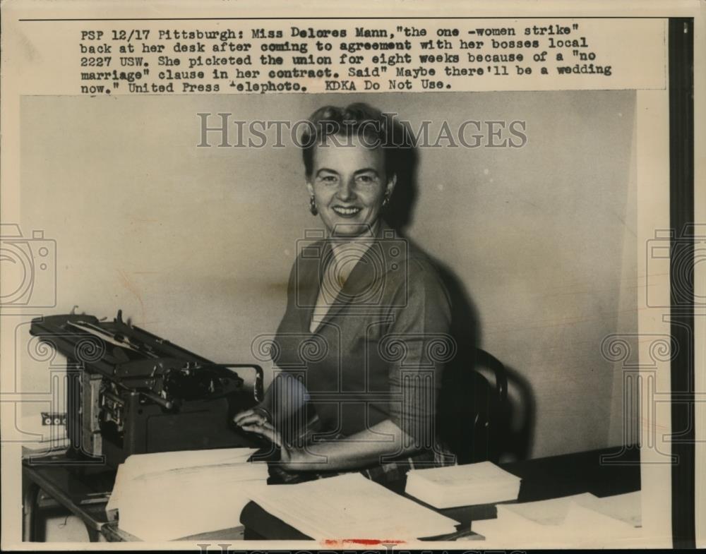 1956 Press Photo Delores Mann 1 woman striker at Pittsburgh PA job - nee86434 - Historic Images