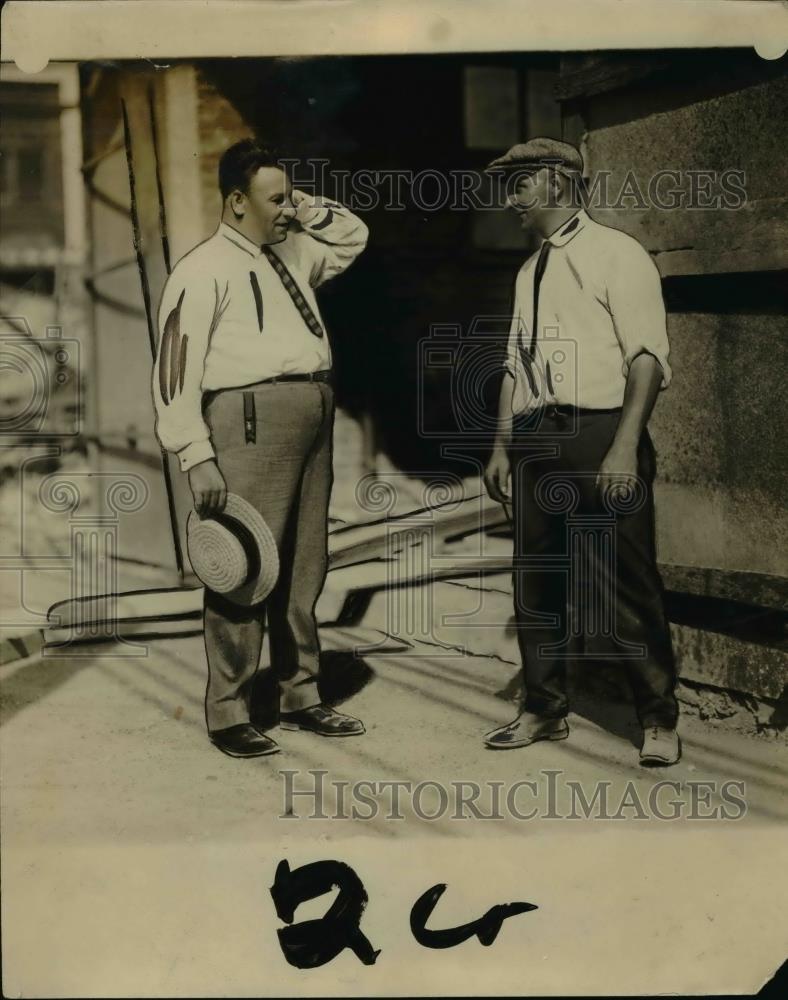 1923 Press Photo JL Dombrosky Superintendent of Construction & AW Fellow - Historic Images