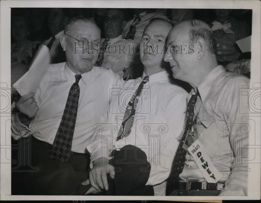 1944 Press Photo William Greeb, James Glenn, Jeff Davis at GOP convention - Historic Images