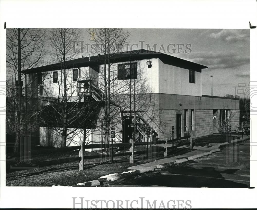 1988 Press Photo 9303 Brecksville Rd. Brecksville Mertroparks rental houses - Historic Images