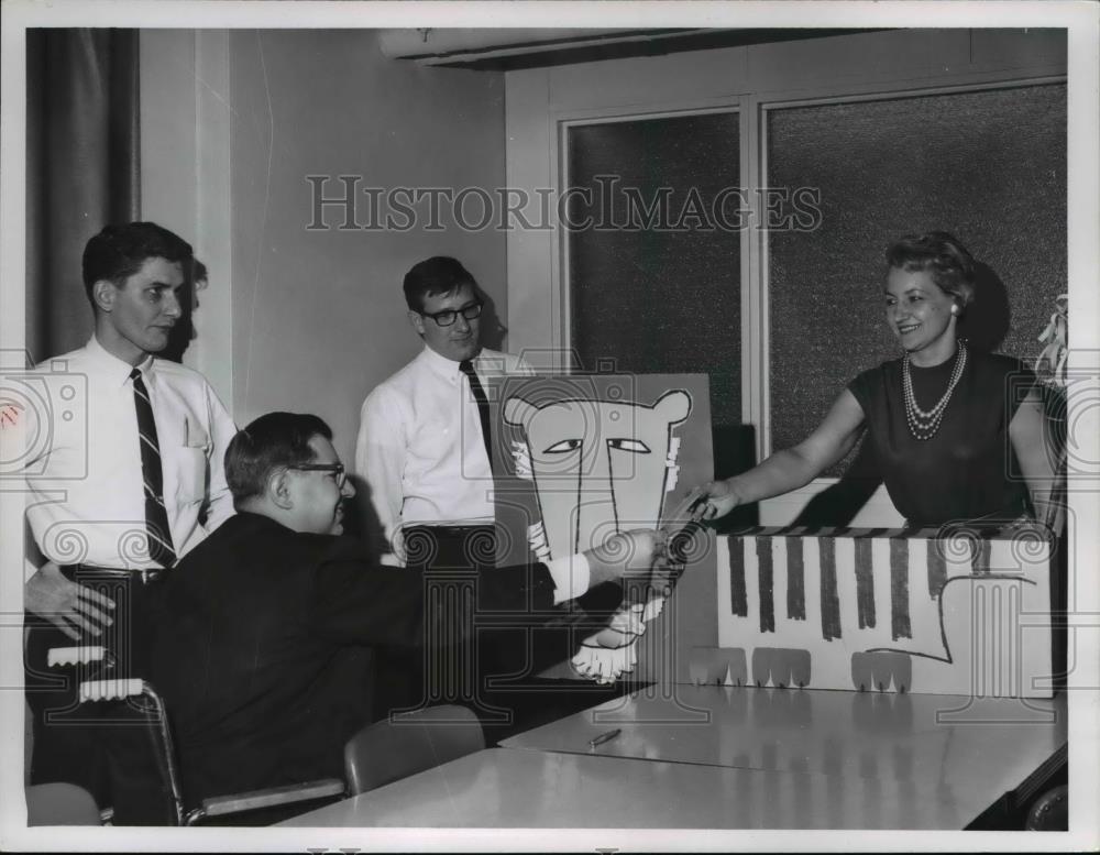 1966 Press Photo Arlene Steinhauser - cva75527 - Historic Images