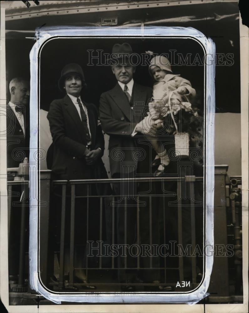 1928 Press Photo U.S Pres and Mrs Coolidge on trip to Vermont - nee87568 - Historic Images