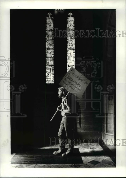 1982 Press Photo Sam Stansfield, of Cleve. Hts.  - cva76423 - Historic Images