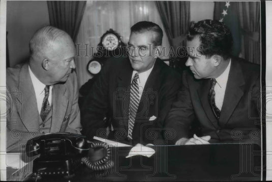 1956 Press Photo Pres. Eisenhower, Herbert Hoover and Vice-Pres. Richard Nixon. - Historic Images