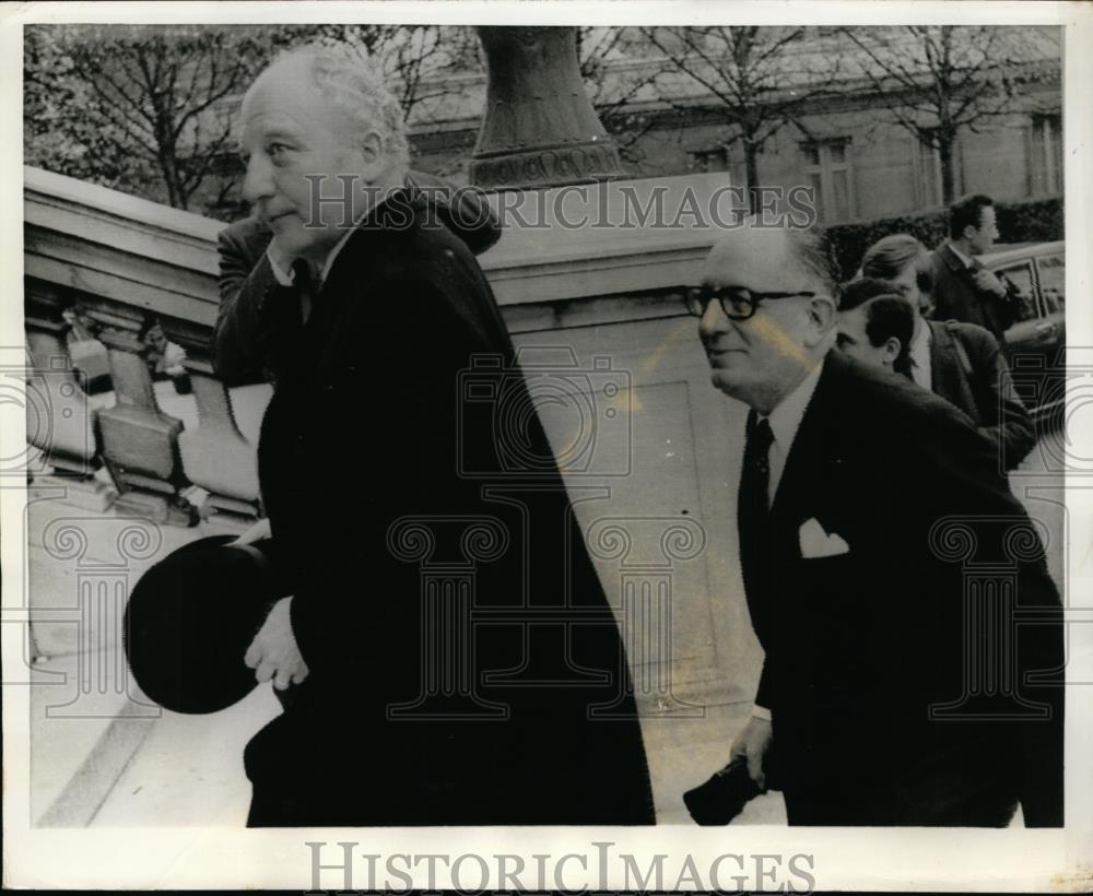 1970 Press Photo Walter Scheel West German Minister &amp; French Minister W Schumann - Historic Images