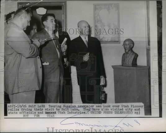 1955 Press Photo Russian newmen at Utah Pioneer site in Salt Lake City - Historic Images