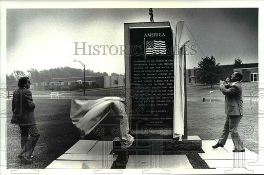 1984 Press Photo Pres. and Chief Executive, Terry Sousa officer of Superior - Historic Images