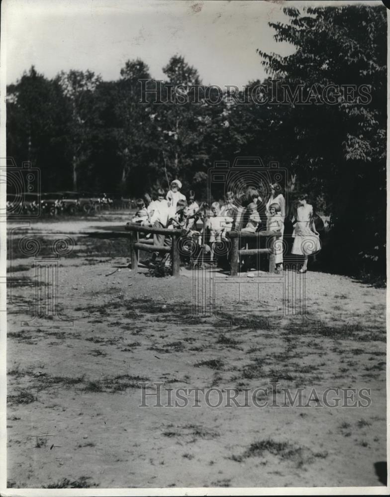 1932 Press Photo Water Pump at Metropolitan Parks - cva78651 - Historic Images