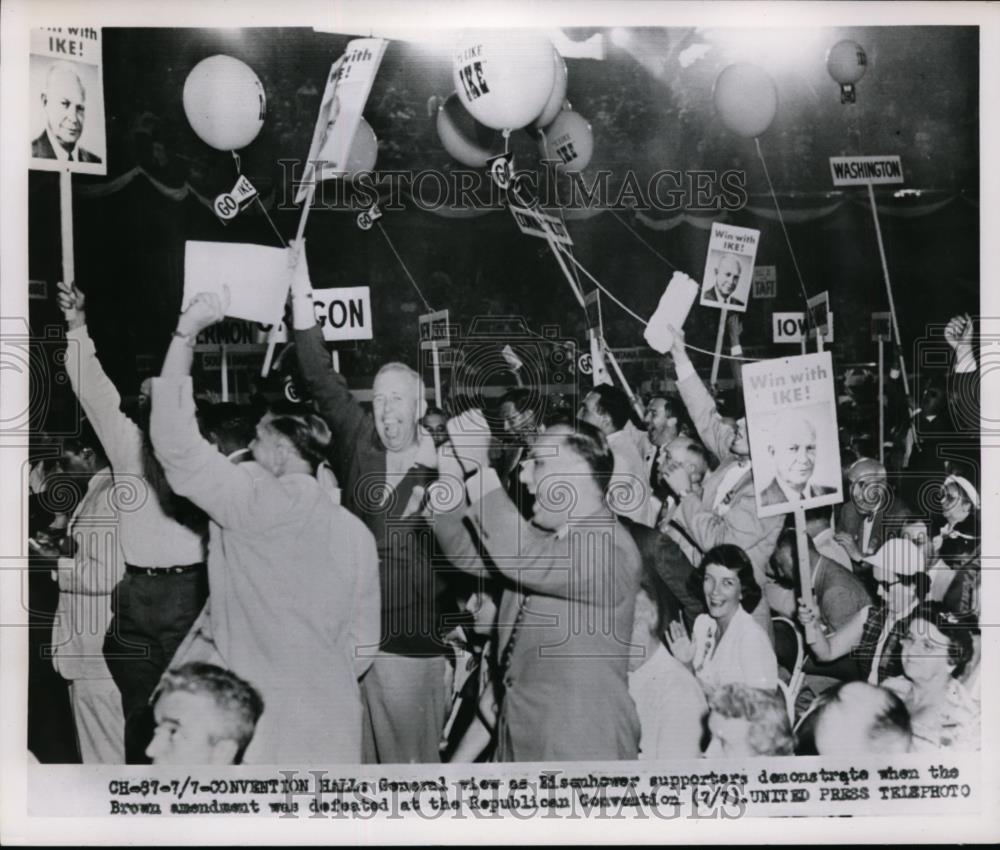 1952 Press Photo Eisenhower supporters demonstrates when Brown amendment Defeat - Historic Images