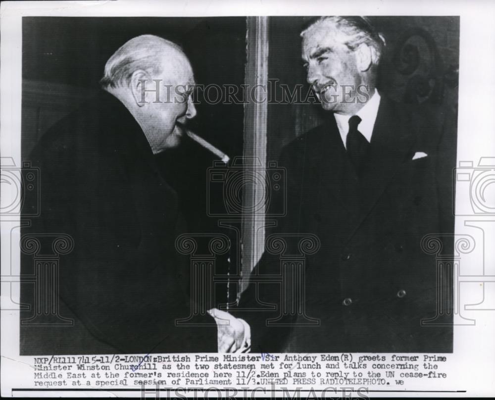 1956 Press Photo Sir Anthony Eden British Prime Minister greet Winston Churchill - Historic Images