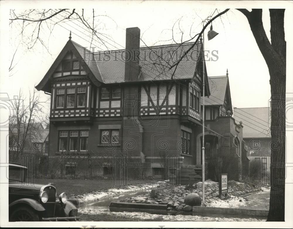 1936 Press Photo The Wrights Sanitarium in 15315 Detroit Ave. - cva87617 - Historic Images