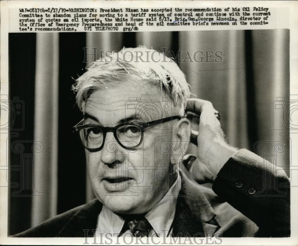 1970 Press Photo Brig General George Lincoln Office of Emergency Preparedness - Historic Images