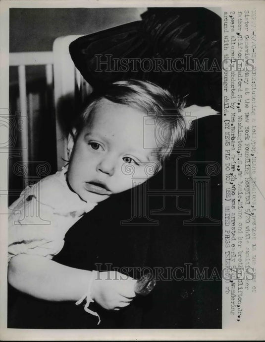 1953 Press Photo Diana Bradford and brother abducted by Mrs.Barbara Grimm - Historic Images