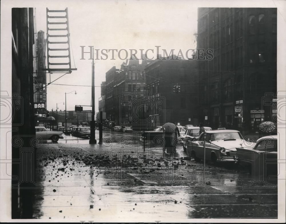 1959 Press Photo Fallen bricks at W. 3rd &amp; St. Clair Avenue - cva93049 - Historic Images