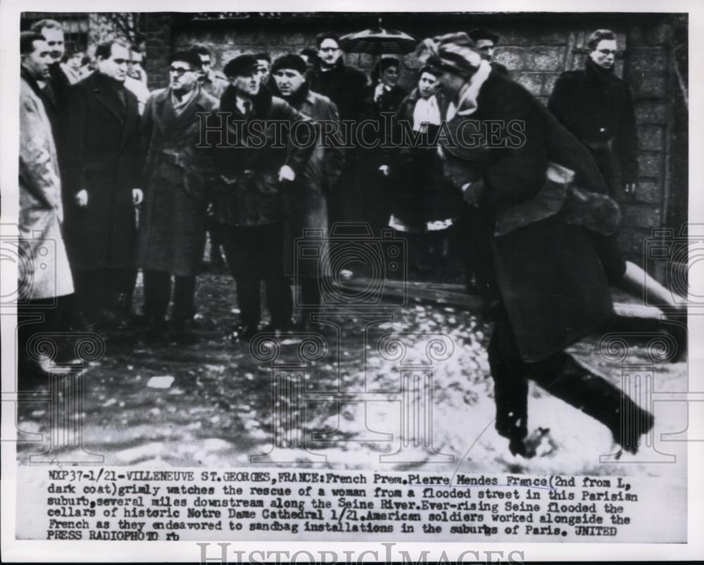 1955 Press Photo French Premier Pierre Mendes-France at Villenueve St Georges - Historic Images