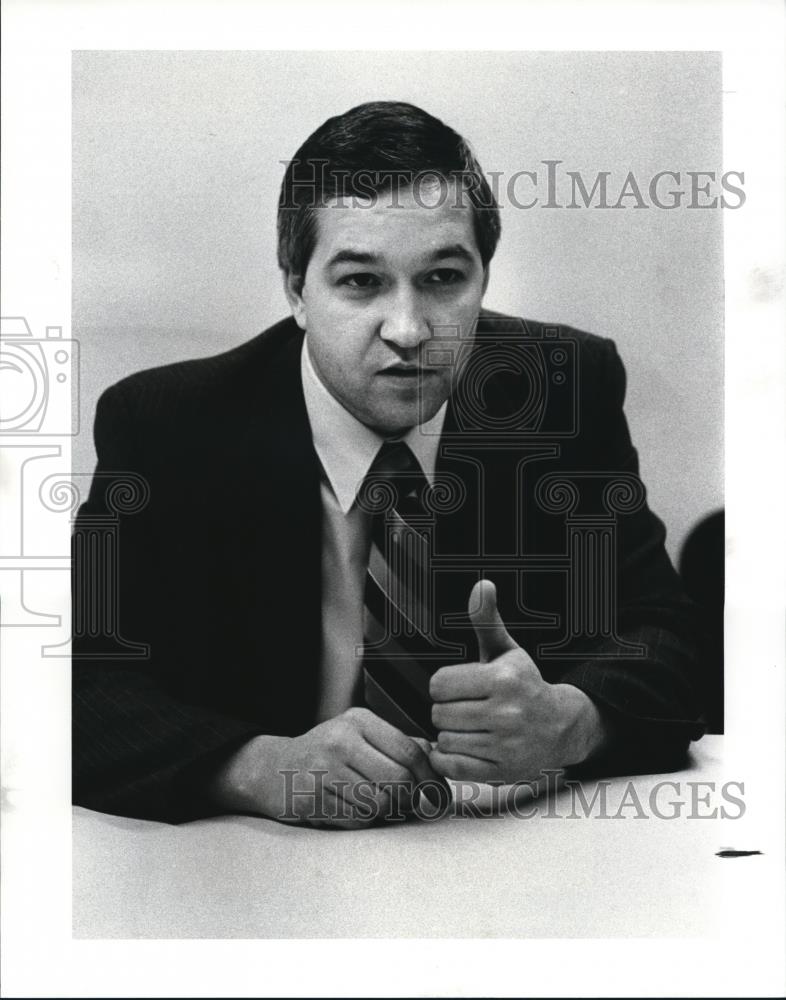 1986 Press Photo John La Fevre, author of a new book how you really get hired - Historic Images