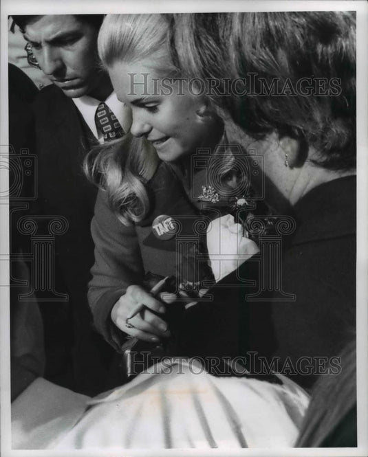 1970 Press Photo Tricia Nixon in China - cvb02113 - Historic Images