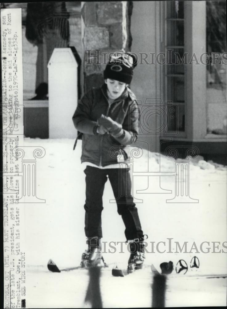 1970 Wire Photo J. Kennedy at ski slopes of Mont Tremblant, Que. with Caroline - Historic Images