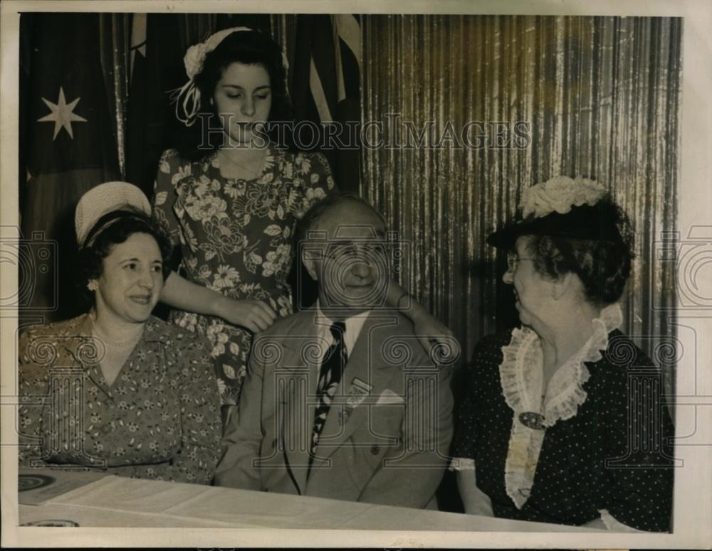 1944 Press Photo James Ceasar Petrillo attends Musician Union Convention - Historic Images