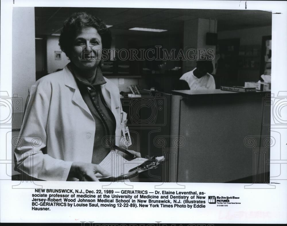 1989 Wire Photo Dr. Elaine Leventhal, associate professor of medicine - Historic Images