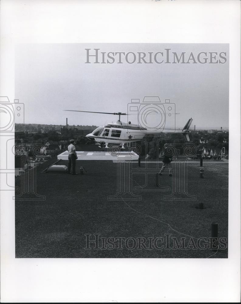1971 Press Photo Cleveland Clinic Helicopter  - cva96411 - Historic Images