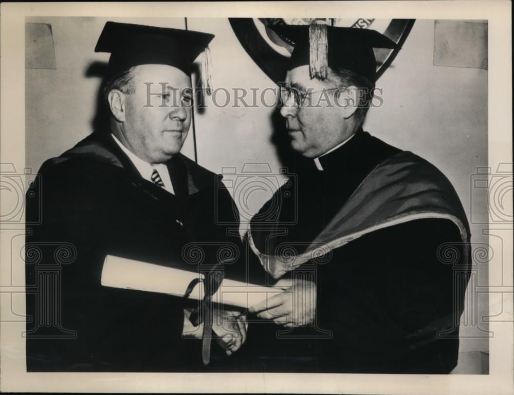 1950 Press Photo Honorable Robert Butler US Ambassador to Cuba, Fr Francis Smith - Historic Images