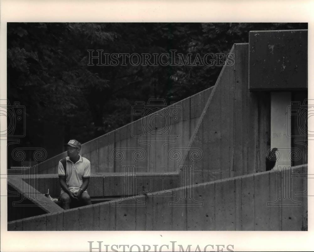 1991 Press Photo Early afternoon at Chester commons - cva91055 - Historic Images