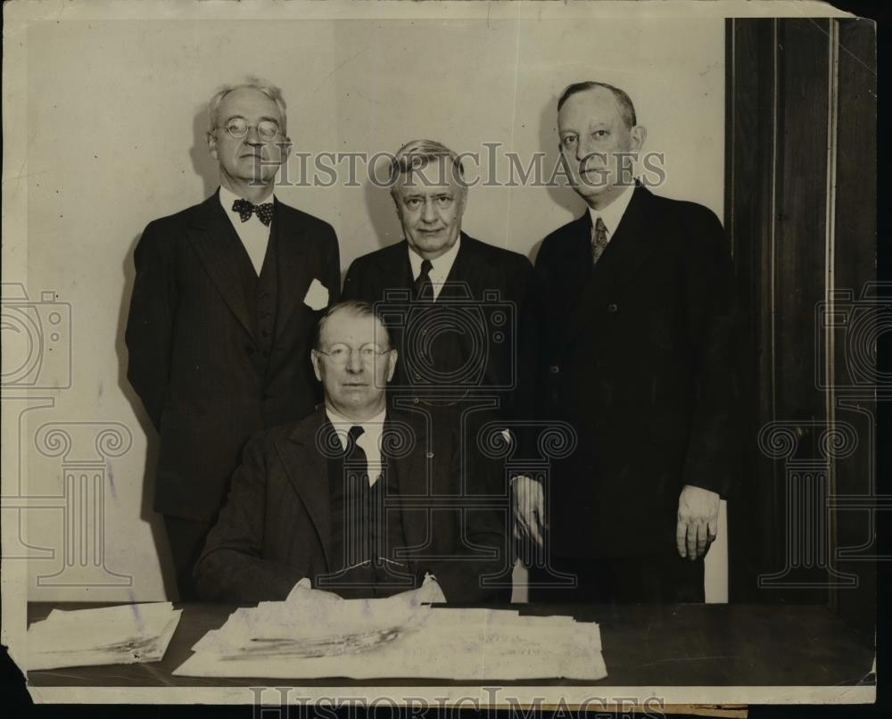 1932 Press Photo Col. Frank Knox with his campaign officers in Chicago. - Historic Images