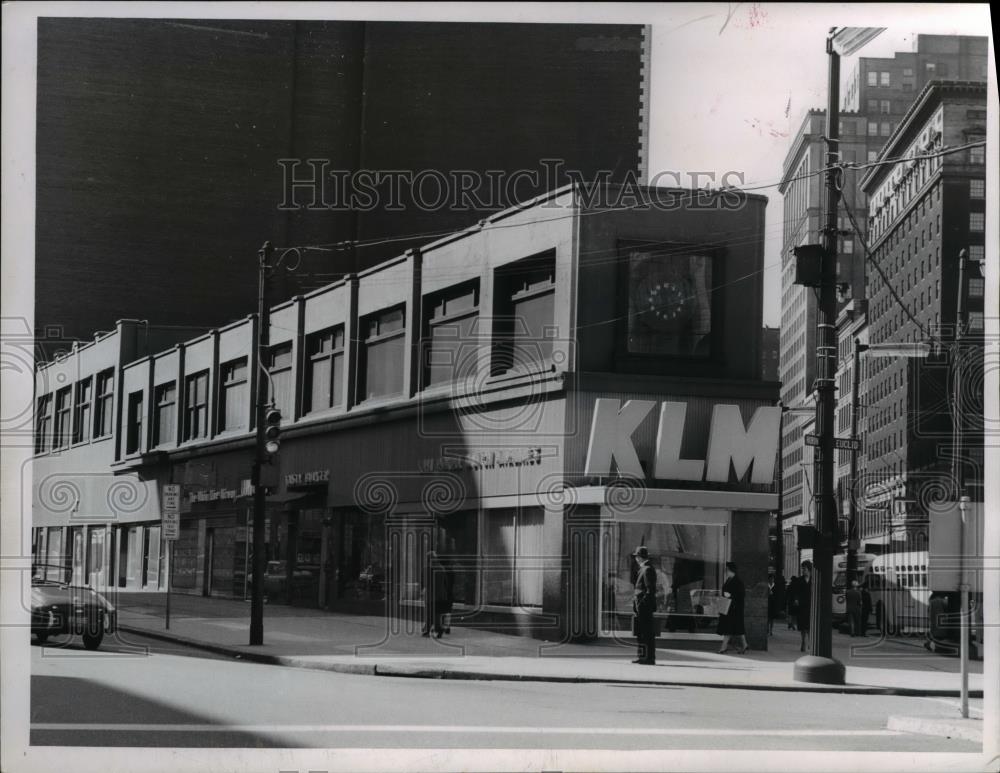 1963 Press Photo The Point Building, Euclid &amp; Huron Rd SE - cva84767 - Historic Images