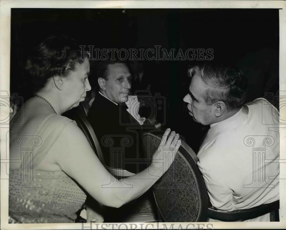 1941 Press Photo Mrs Franklin D Roosevelt, Argentine Amb Felipe Espil - Historic Images