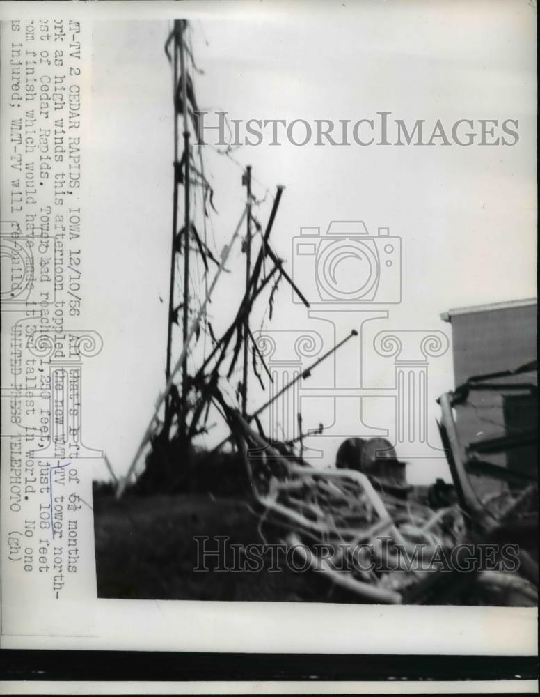 1956 Press Photo Tower wrecked by tornado at Cedar Rapids Iowa - nee86106 - Historic Images