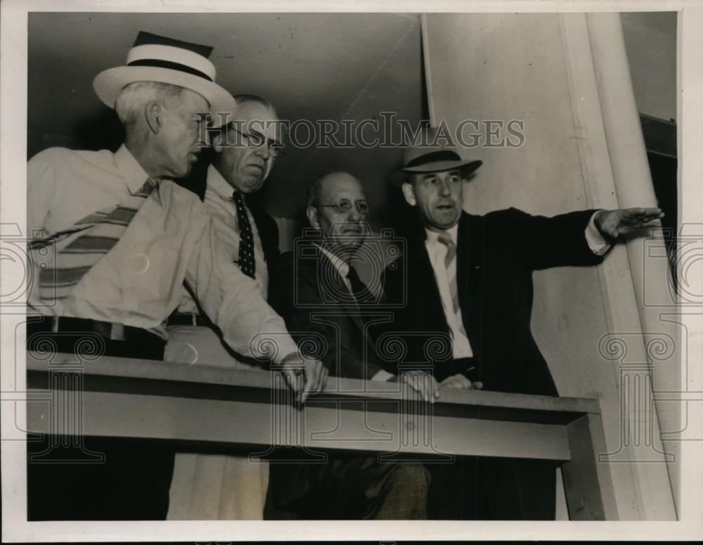 1938 Press Photo Members of Congressional Committee investigating Hiwasse Dam - Historic Images