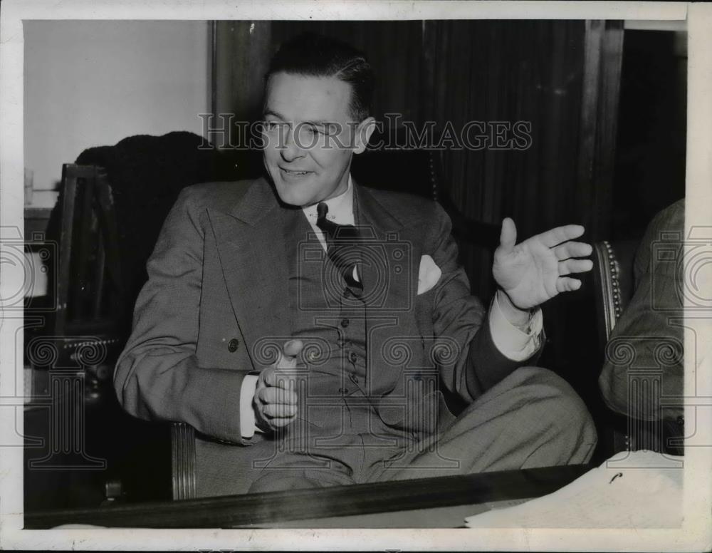 1944 Press Photo Senator Henry Cabot Lodge Jr of Massachusetts in DC - nee86334 - Historic Images