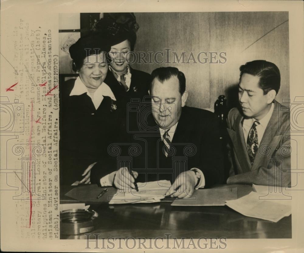 1948 Press Photo Philippine National Committee of UNMrs Asuncion Perez - Historic Images