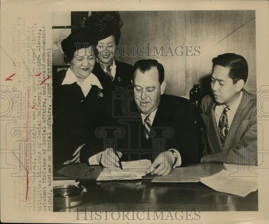 1948 Press Photo Philippine National Committee of UNMrs Asuncion Perez - Historic Images