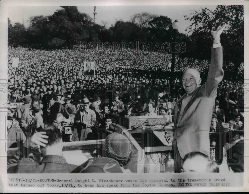 1952 Press Photo Presidential candidate Dwight Eisenhower in Boston Mass - Historic Images