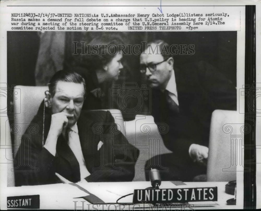 1957 Press Photo Henry Cabot Lodge at listen at debate at U.N. General Assembly - Historic Images