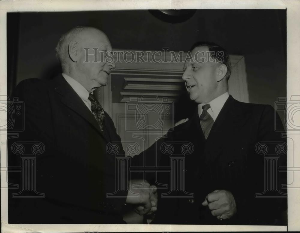 1943 Press Photo Rep Robert Doughton, Rep Frank Carlson House Ways &amp; Means - Historic Images