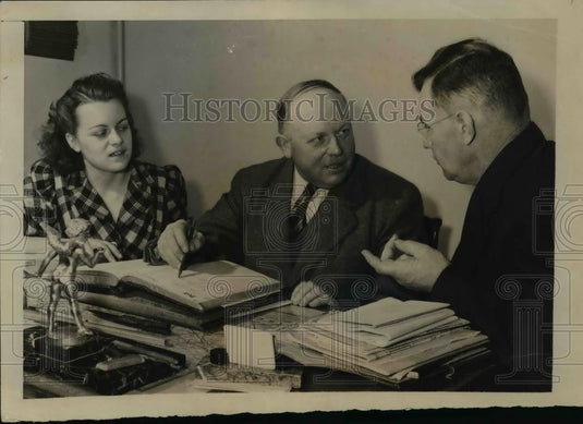 1948 Press Photo Al Watson & Maurice & Geneieve Laroche, US farmer visits France - Historic Images