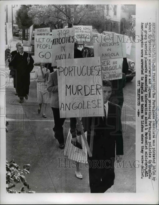1961 Press Photo Protesting Portugese In San Francisco - nee85837 - Historic Images