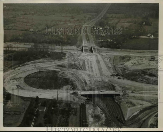 1955 Press Photo Aerial view of Rt 8 interchange construction on Ohio Turnpike - Historic Images