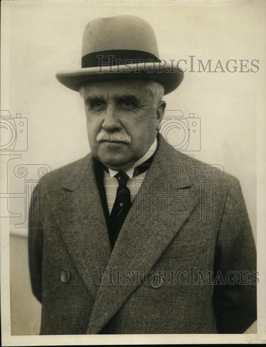 1929 Press Photo Philip Roy Canadian Ambassador to France arrive in New York - Historic Images