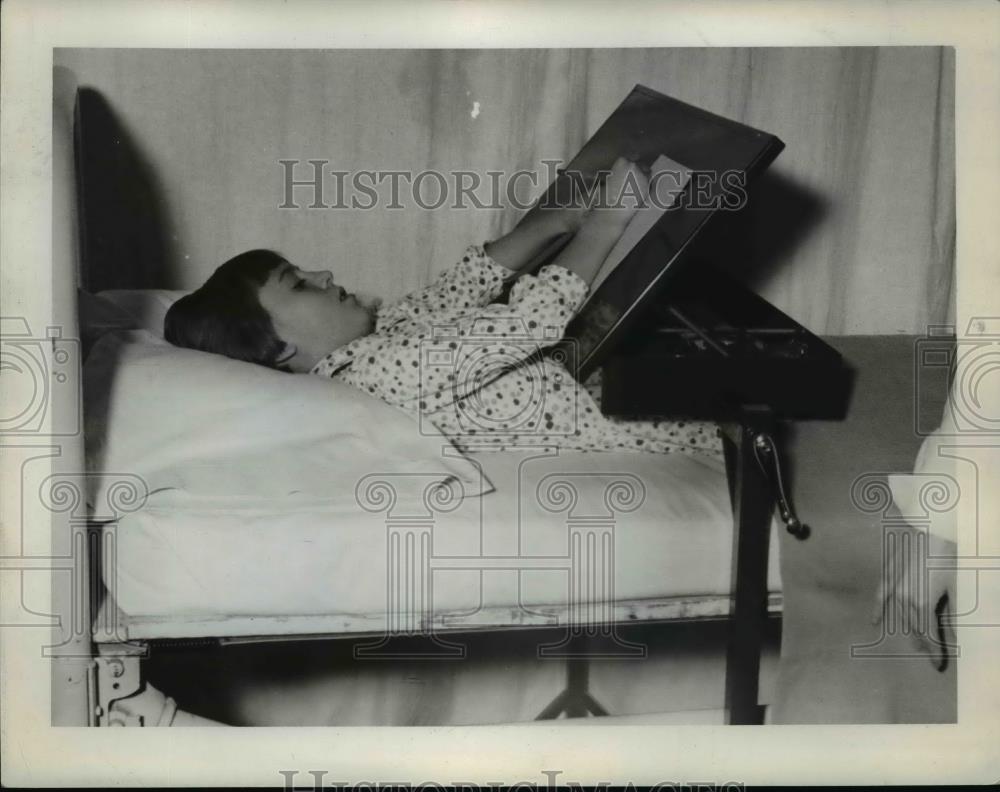 1936 Press Photo Patient At Missouri University Children&#39;s Clinic - nee85469 - Historic Images