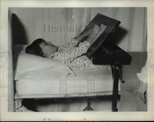1936 Press Photo Patient At Missouri University Children's Clinic - nee85469 - Historic Images