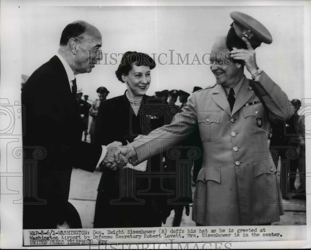 1952 Press Photo President candidate General Eisenhower &amp; wife in DC - nee84539 - Historic Images