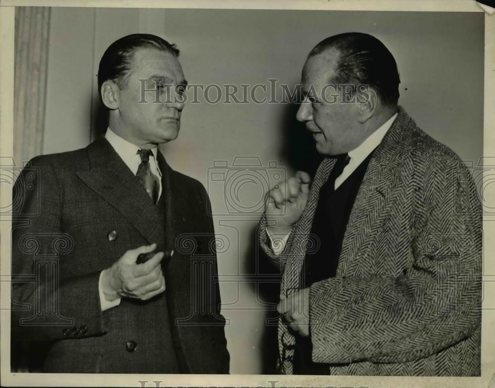 1935 Press Photo Sen.Gerald P. Nye of North Dakota and William B. Shearer. - Historic Images